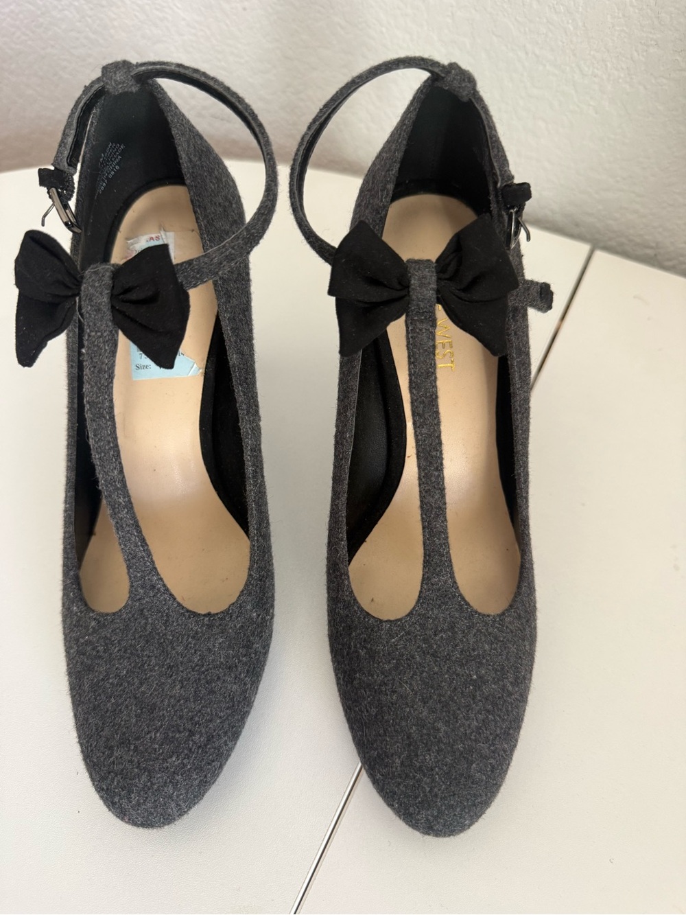 Nine West Women's Gray T-Strap Bow Pumps